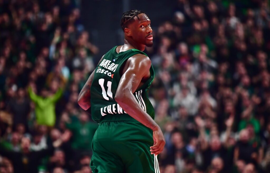 Χέιζ-Ντέιβις: «Πιστεύουμε στους εαυτούς μας, ήταν μια ομαδική νίκη»