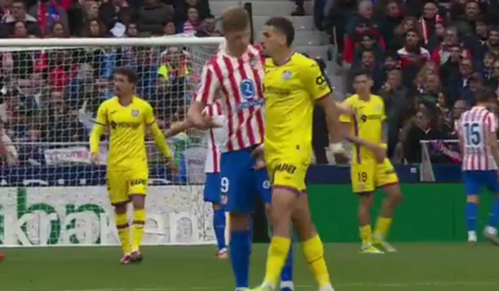 Απίθανα πράγματα: O Αμπκάρ της Χετάφε αποβλήθηκε επειδή άγγιξε τα γεννητικά όργανα του Σόρλοθ