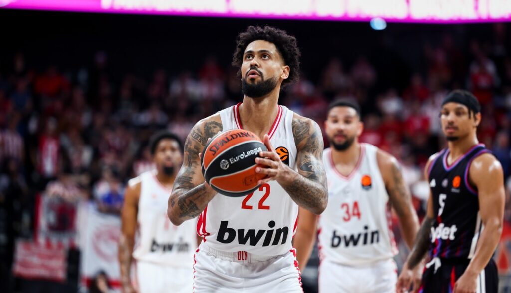 Ολυμπιακός: Ισοφάρισε ιστορικό ρεκόρ με τα 13 εύστοχα τρίποντά του στο ημίχρονο