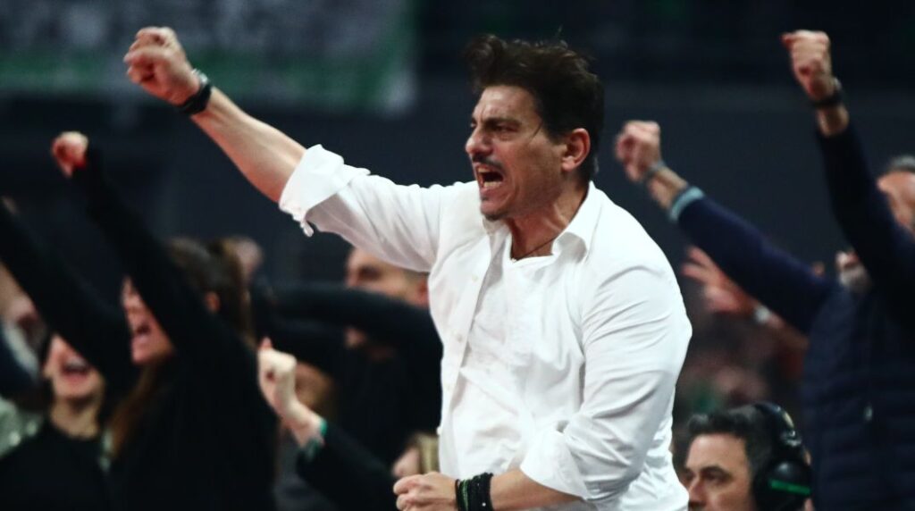 Γιαννακόπουλος: «Κόντρα σε όλους θα ξαναγράψουμε ιστορία με το πιο μάγκικο Ευρωπαϊκό»