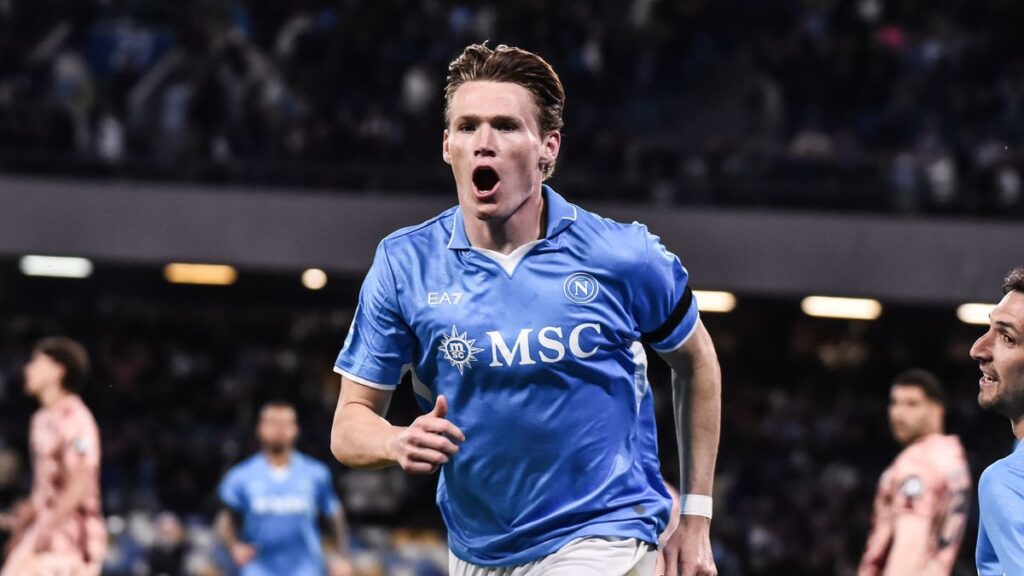 ΜακΤόμινεϊ: «Παγώνουν» τα σενάρια για Σαουδική Αραβία και προχωρά η ανανέωση με τη Νάπολι