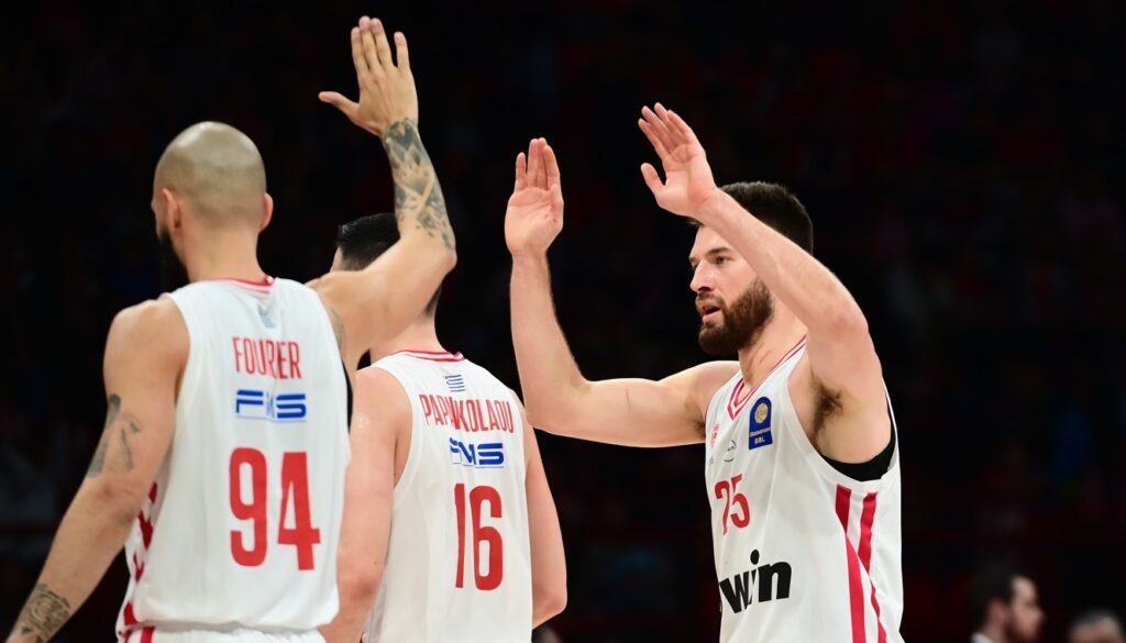 Ολυμπιακός – ΠΑΟΚ 100-73: Άνετο μεσημέρι Κυριακής για τους Πειραιώτες