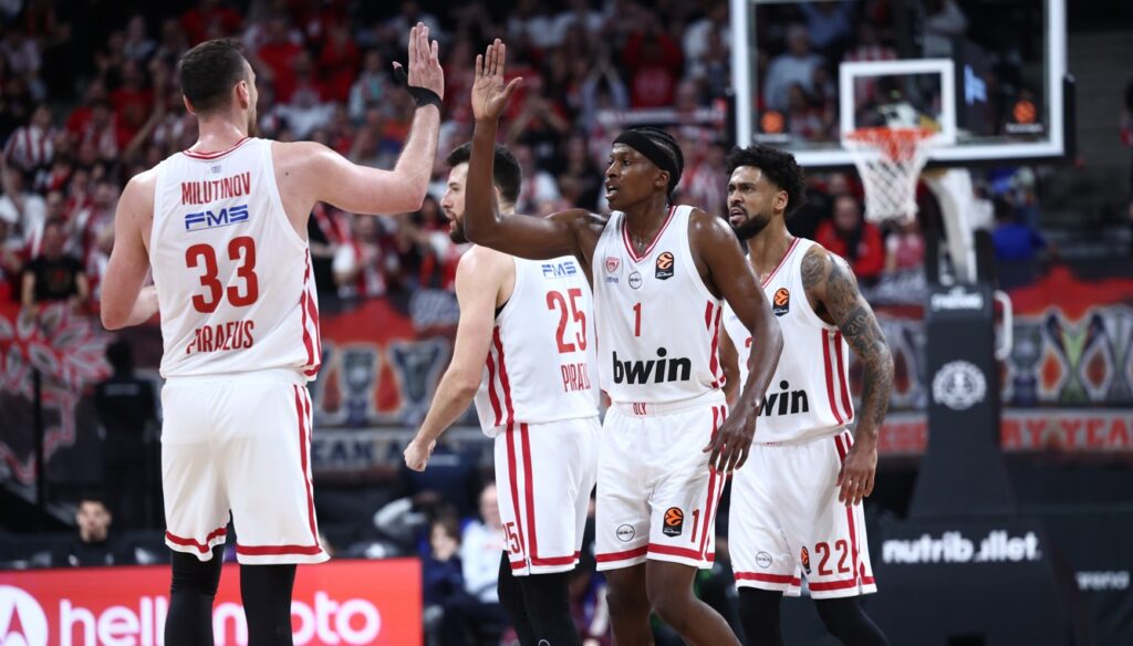 Παρί – Ολυμπιακός 87-104: Άνετο πέρασμα από το Παρίσι με κατοστάρα για τους Πειραιώτες