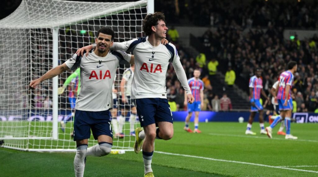 Σολάνκε: «Η Τότεναμ πρέπει να αποφύγει τον υποβιβασμό το συντομότερο»