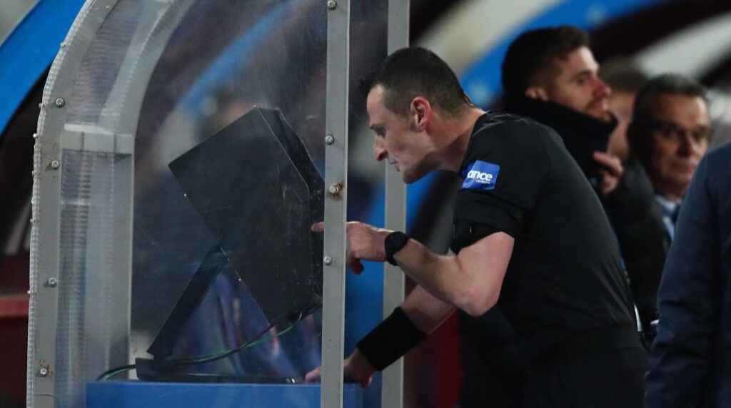 Ο Βόλος «κατέβασε» την ανακοίνωση για τη διαιτησία με ανακοίνωση που επίσης «κατέβασε»