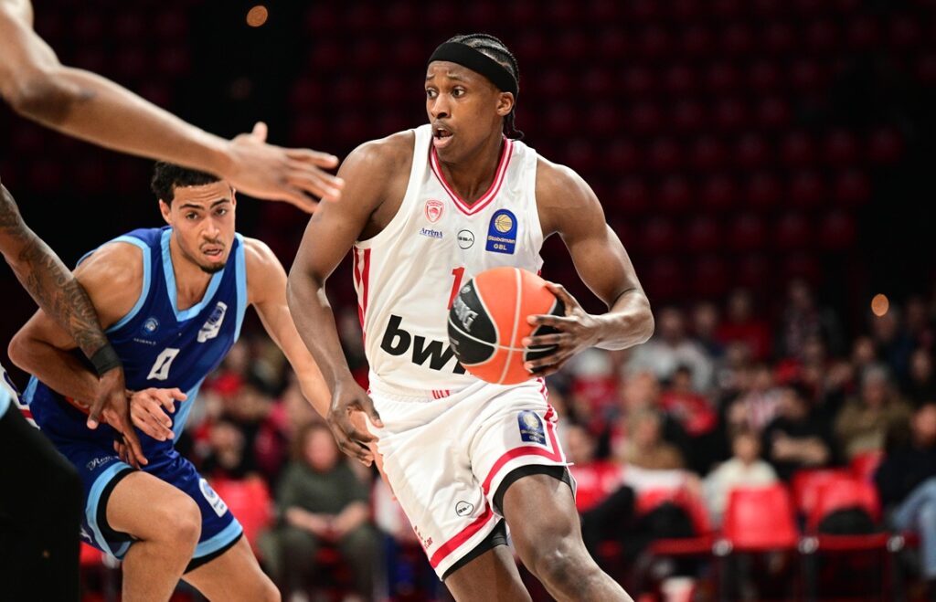 Ολυμπιακός-Μύκονος 109-83: Μεσημεριανός περίπατος με σούπερ Νετζήπογλου και Νιλικίνα