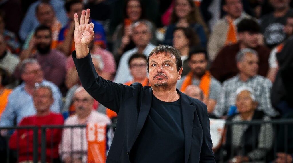 Αταμάν: «Η Βαλένθια παίζει το καλύτερο μπάσκετ στην Ευρωλίγκα»