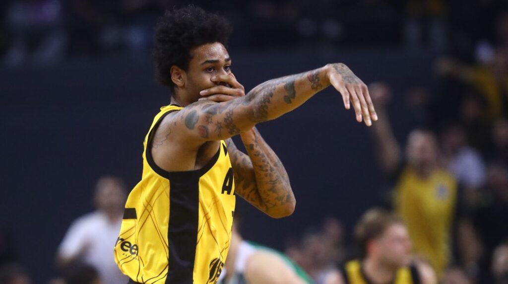 Κιτρινόμαυρος θρίαμβος: Η ΑΕΚάρα με τεράστια ανατροπή υπέταξε την Μπανταλόνα και πάει στο F4 του BCL