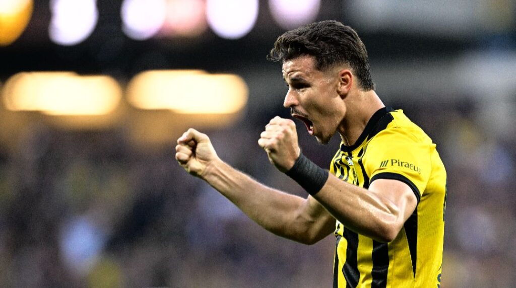 Πέταξε προς το πρωτάθλημα η ΑΕΚ – Τα highlights της νίκης επί του ΠΑΟΚ με 3-0 (vid)