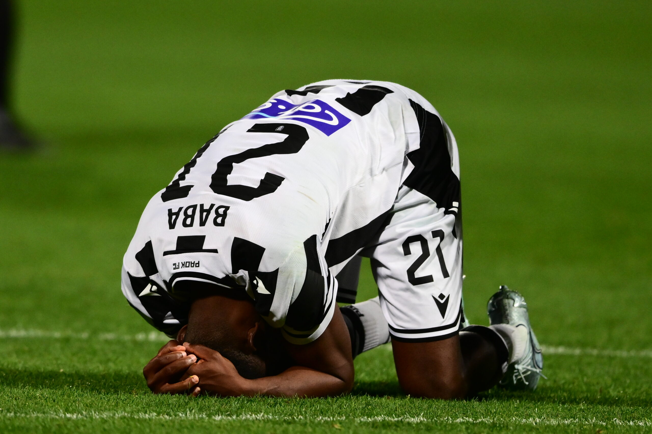 Το απόλυτο κοντράστ συναισθημάτων μεταξύ παικτών του ΠΑΟΚ και του ΟΦΗ