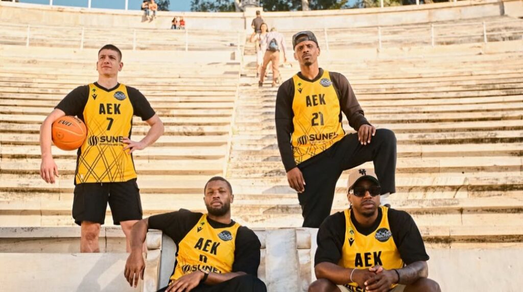 Στο Καλλιμάρμαρο η επίσημη φωτογράφηση της ΑΕΚ πριν το φάιναλ φορ του Basketball Champions League