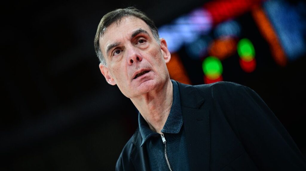 Μπαρτζώκας: «Ποια… κατάρα; Θέλουμε να κερδίσουμε και τα τρία ματς Ευρωλίγκας αν μπορούμε»