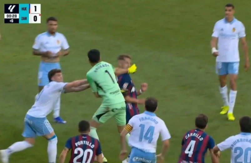 Τιμώρια «κόλαφος» στον Εστέμπαν Αντράδα μετά τη μπουνιά σε αντίπαλο