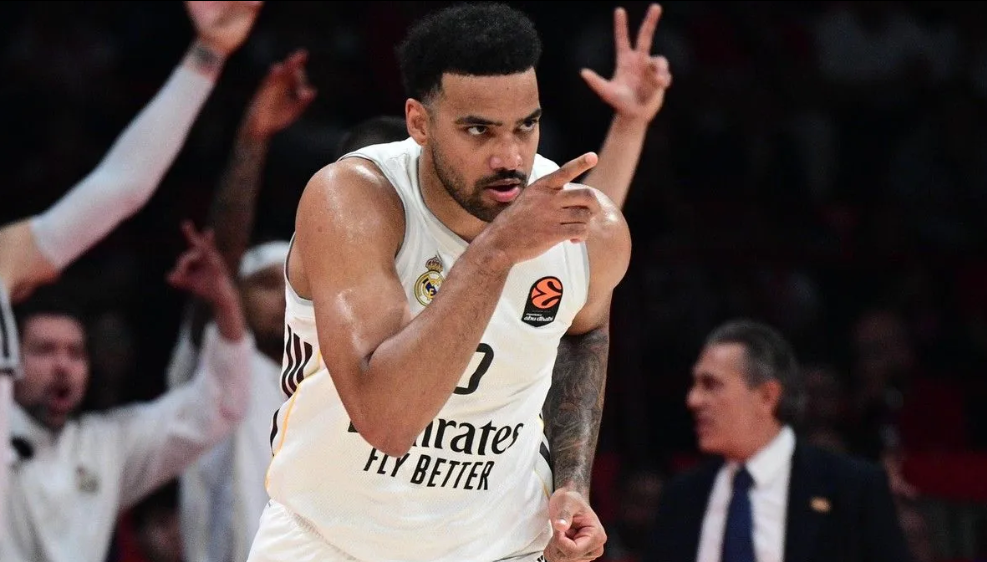 Ολυμπιακός – Ρεάλ Μαδρίτης: Η Βασίλισσα έτρεξε σερί 18-0 στο 2ο δεκάλεπτο