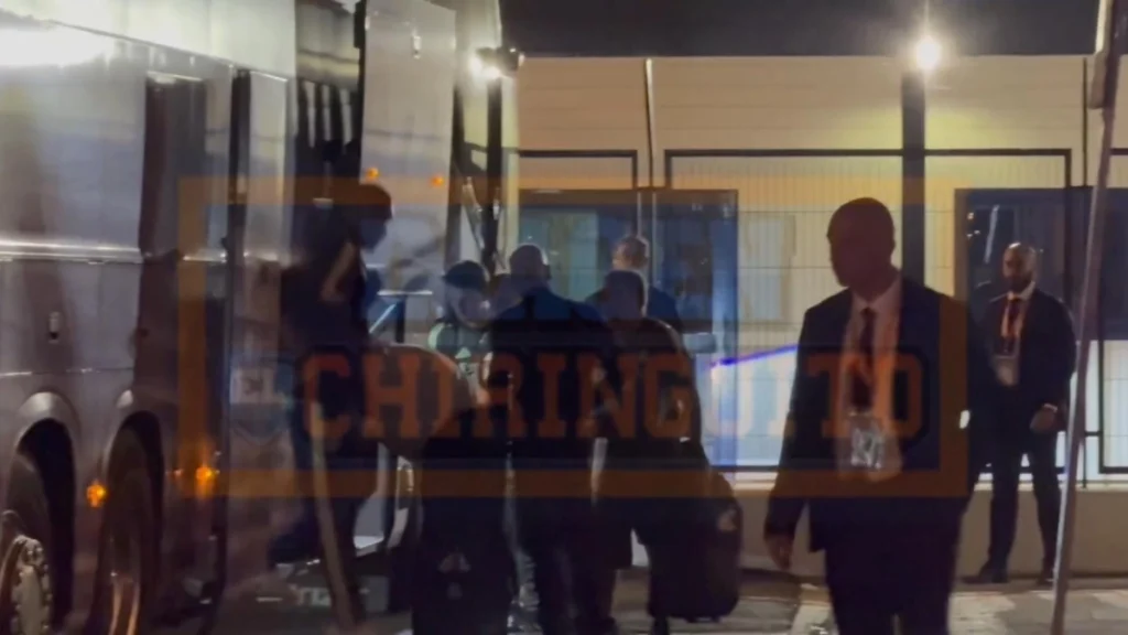 Ρεάλ Μαδρίτης: Έξαλλοι οπαδοί έκραξαν τους παίκτες έξω από το λεωφορείο