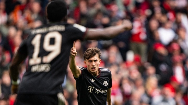 Το «νέο αίμα» χάρισε μία ΑΔΙΑΝΟΗΤΗ νίκη στην Μπάγερν – Έχανε με 2-0 στο 82′!